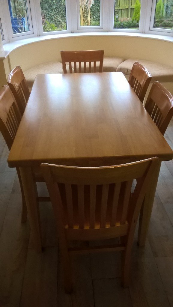 LIGHT WOODEN SOLID DINING ROOM TABLE AND 6 CHAIRS | in Pocklington