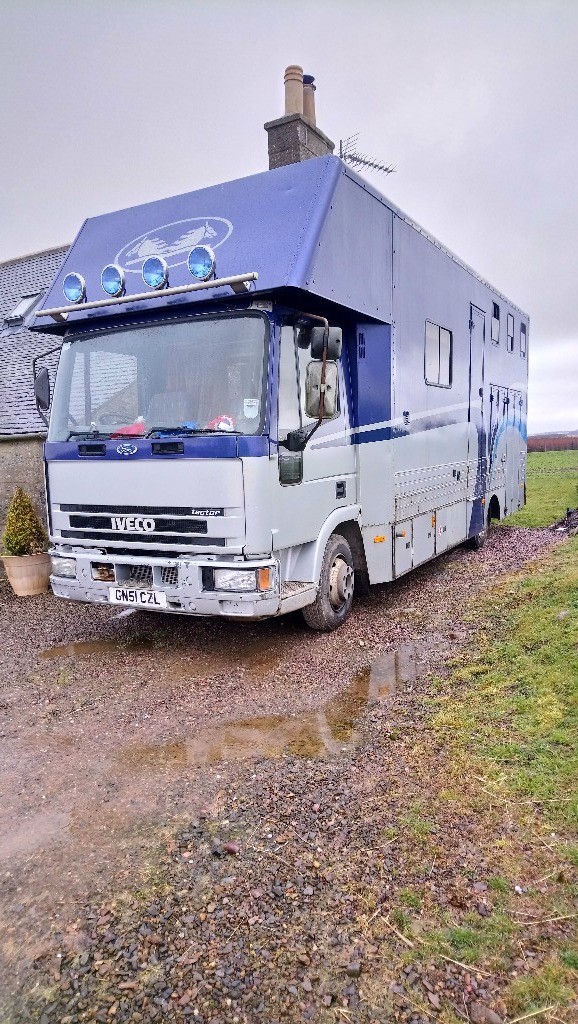 Horse lorry ,Iveco 51 plate 7,5 ton open to sensible offers in