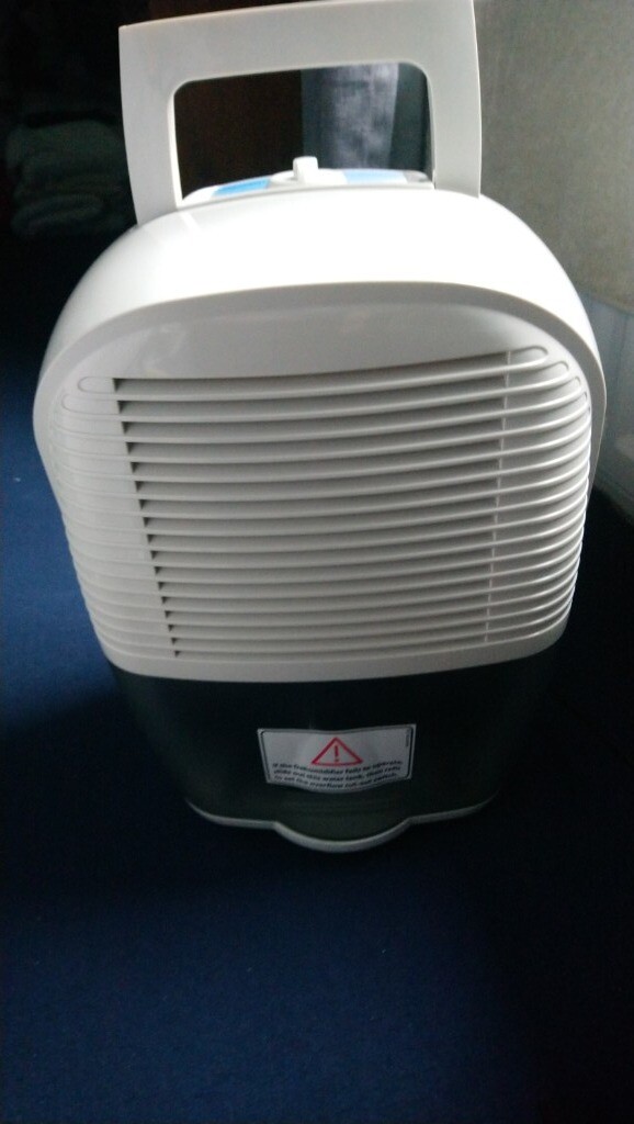 Delonghi dem 10 dehumidifier in Whitley Bay, Tyne and Wear Gumtree