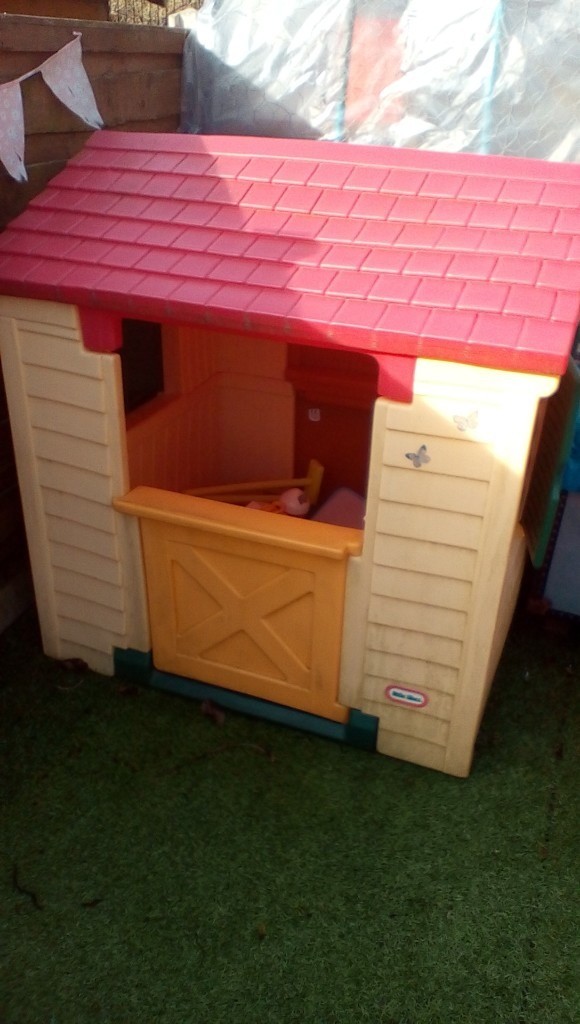 Plastic wendy house in StokeonTrent, Staffordshire Gumtree