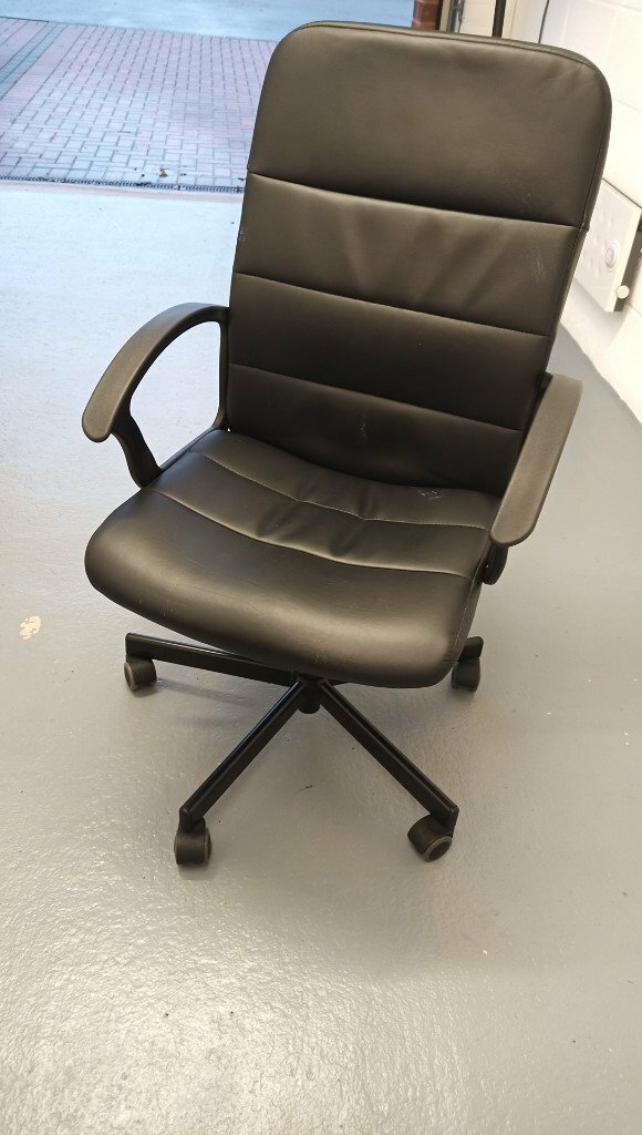 Desk swivel chair | in Stoke-on-Trent, Staffordshire | Gumtree
