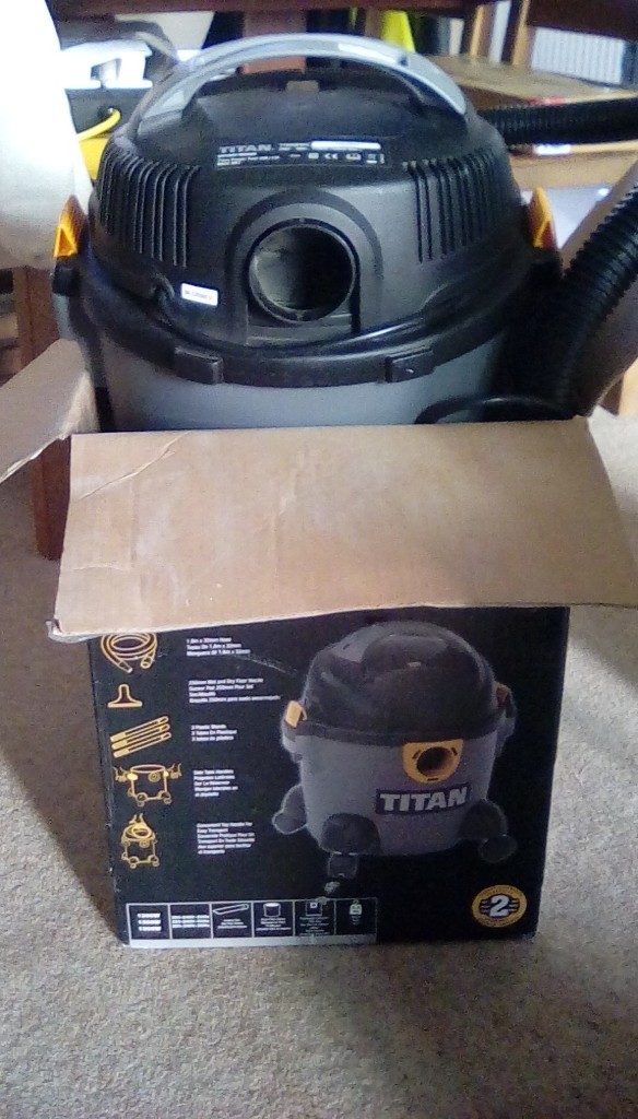 TITAN 1300W WET & DRY VACUUM CLEANER in Bude, Cornwall Gumtree