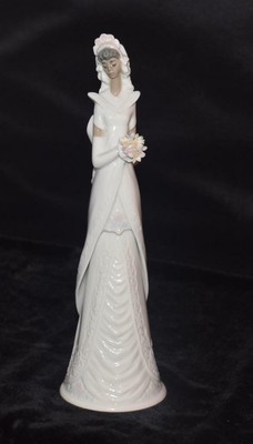 Lladro Figurine 