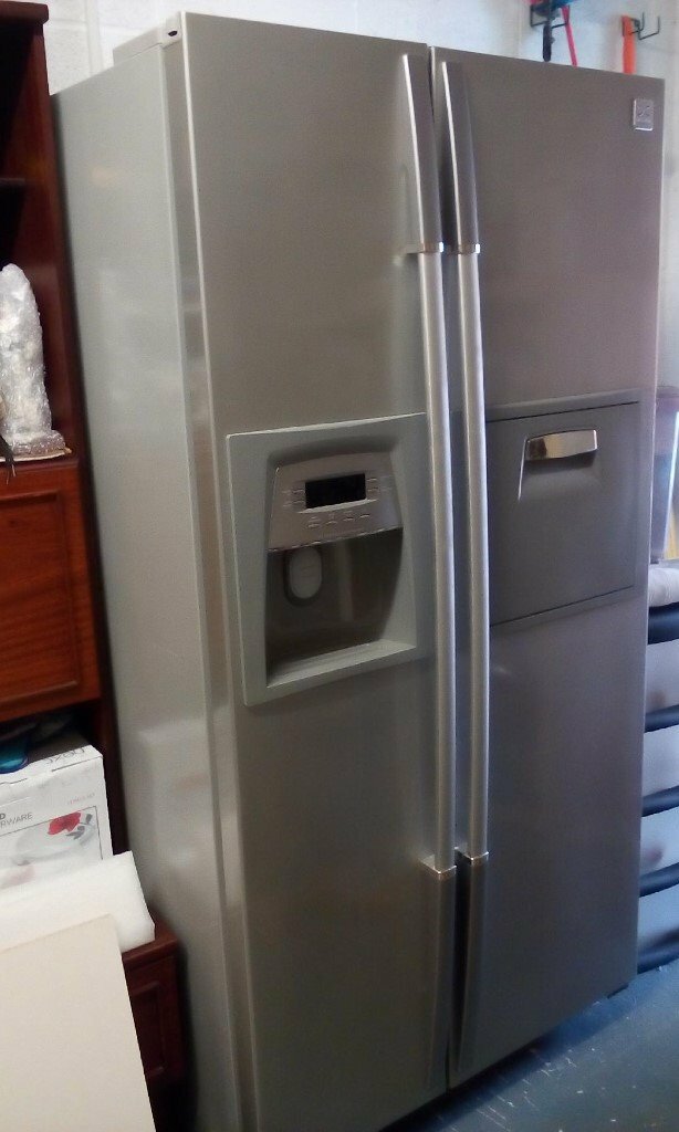 DAEWOO SIDE BY SIDE AMERICAN STYLE FRIDGE FREEZER in Bridgend Gumtree