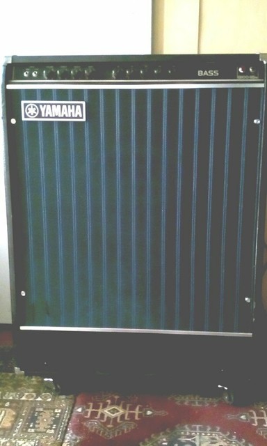 Vintage Yamaha Bass Guitar Amplifier Combo Model B100 115 Ii
