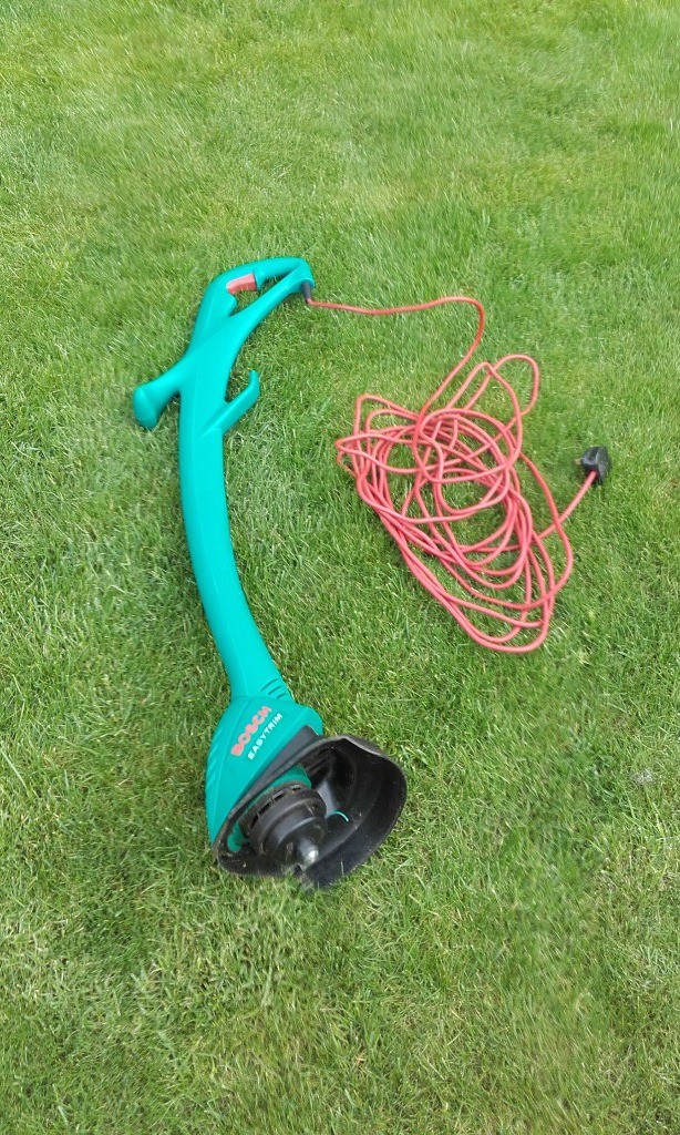 Bosch easytrim strimmer in Norwich, Norfolk Gumtree