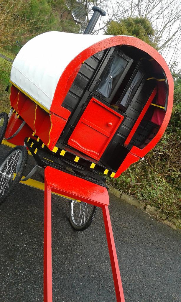 Cheap Gypsy Barrel Top Wagon Playhouse or garden or shop display in