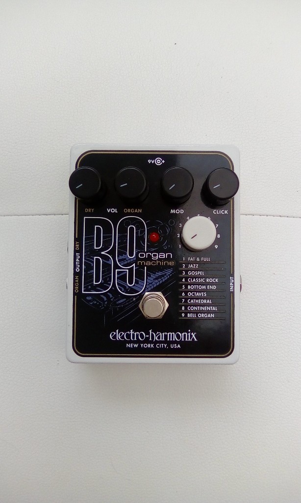 B9 ElectroHarmonix organ sounds effects pedal in York, North