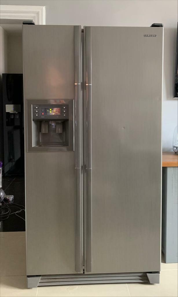 Samsung American style fridge freezer RS21DCNS in Wigan, Manchester