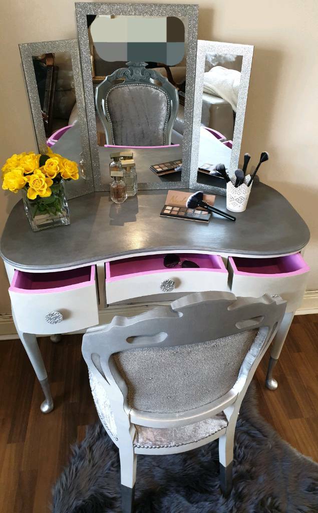 Dressing table with mirror and chair in Glasgow Gumtree