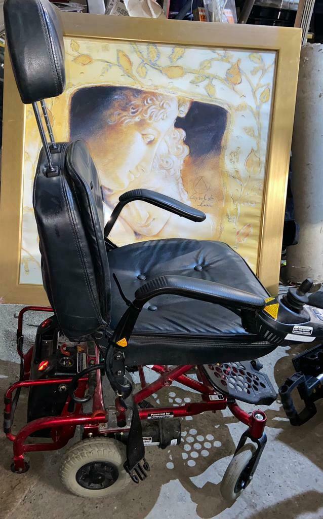 Electric wheelchair pihsiang battery powered electric wheelchair in