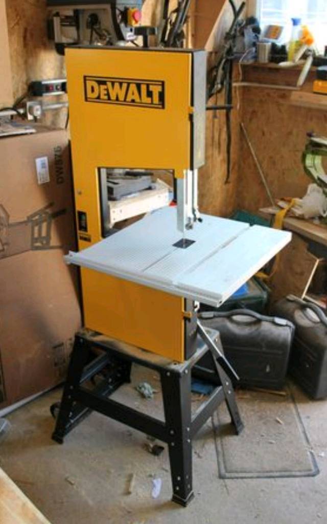 Dewalt DW876 Bandsaw (dual speed) in Flint, Flintshire Gumtree