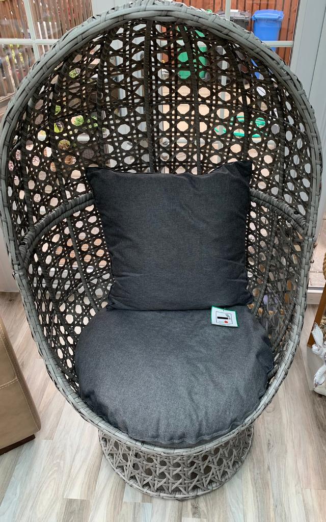 Innovators Hanoi swivel cocoon chair in Dunfermline, Fife Gumtree