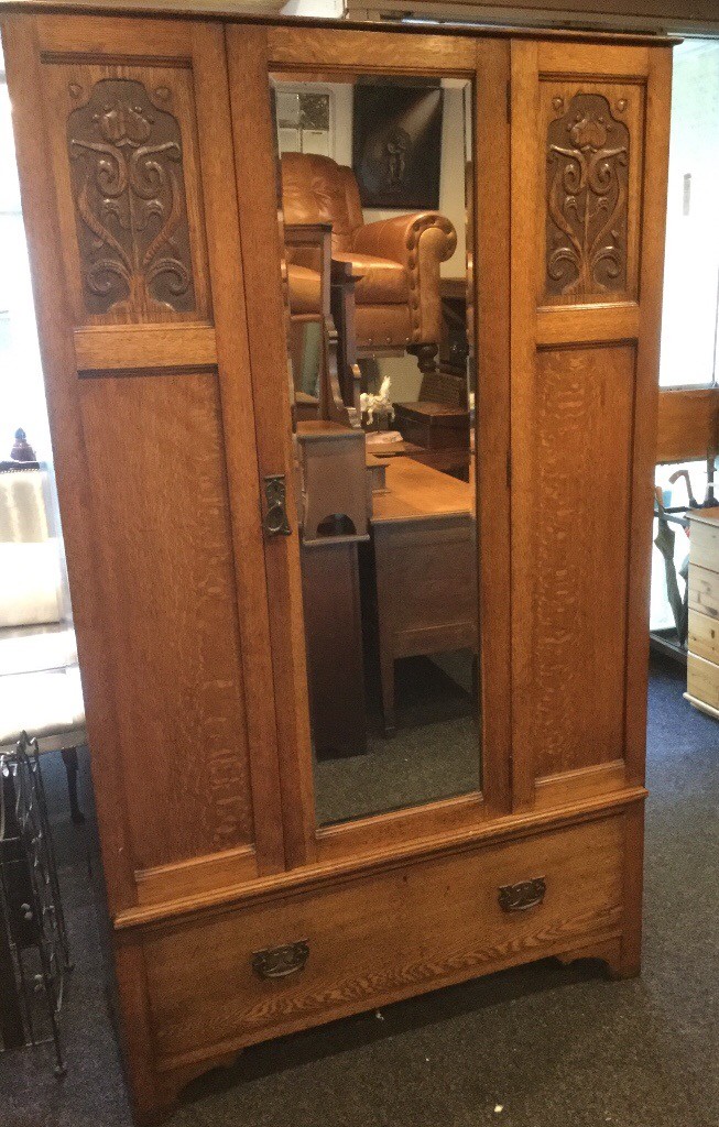 Arts and Crafts Wardrobe with storage drawer in Wishaw, North