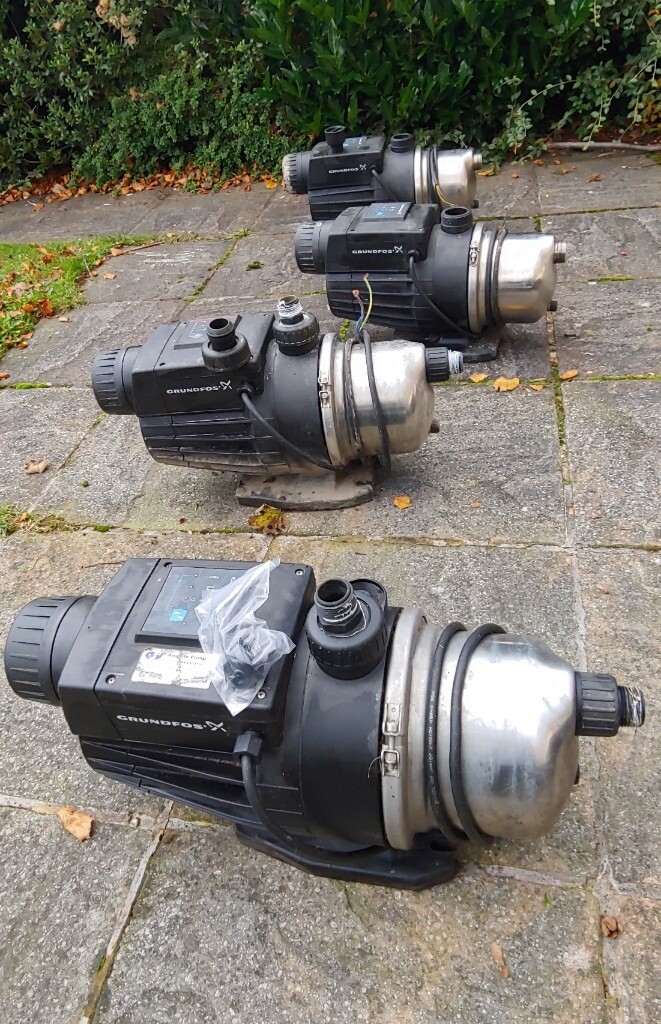 4 x Grundfos MQ345 Water Booster Pumps for spares or repairs in