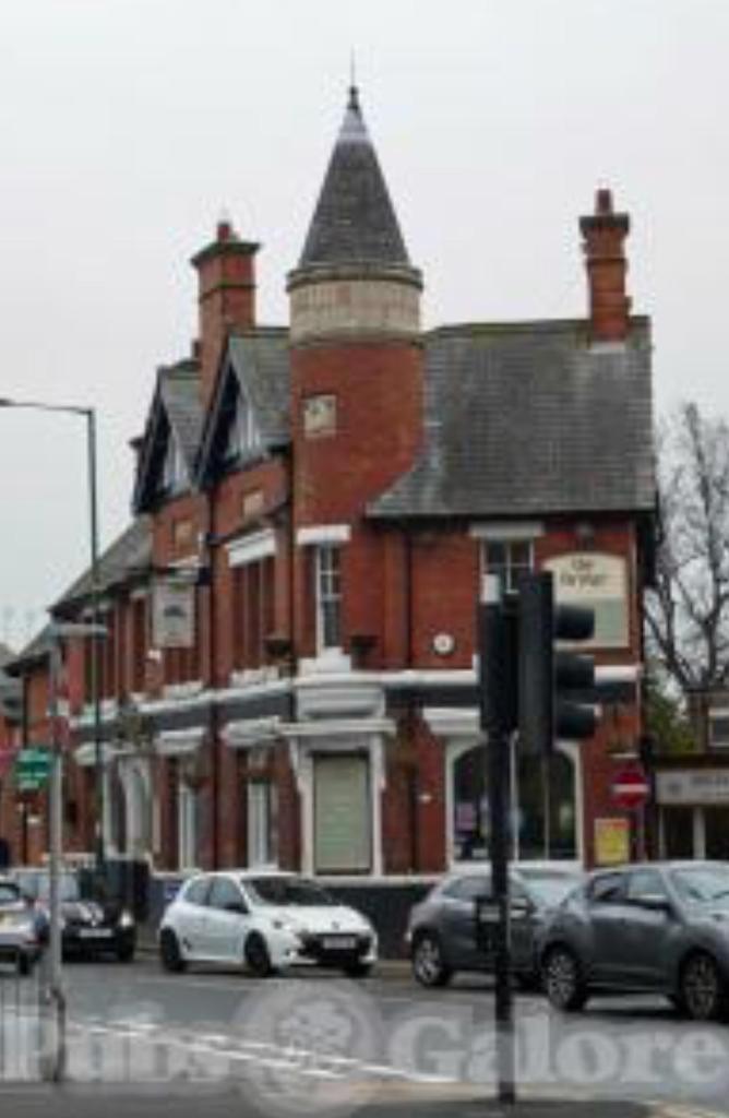 THE BRIDGE PUB PICKTREE LANE CHESTER LE STREET DH3 3SR ALSO IDEAL FOR RESTAURANT GREAT LOCATION