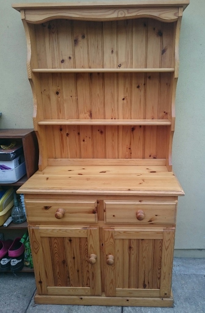 Small Welsh Dresser Kitchen Cupboard Dining Room Unit in Three Legged