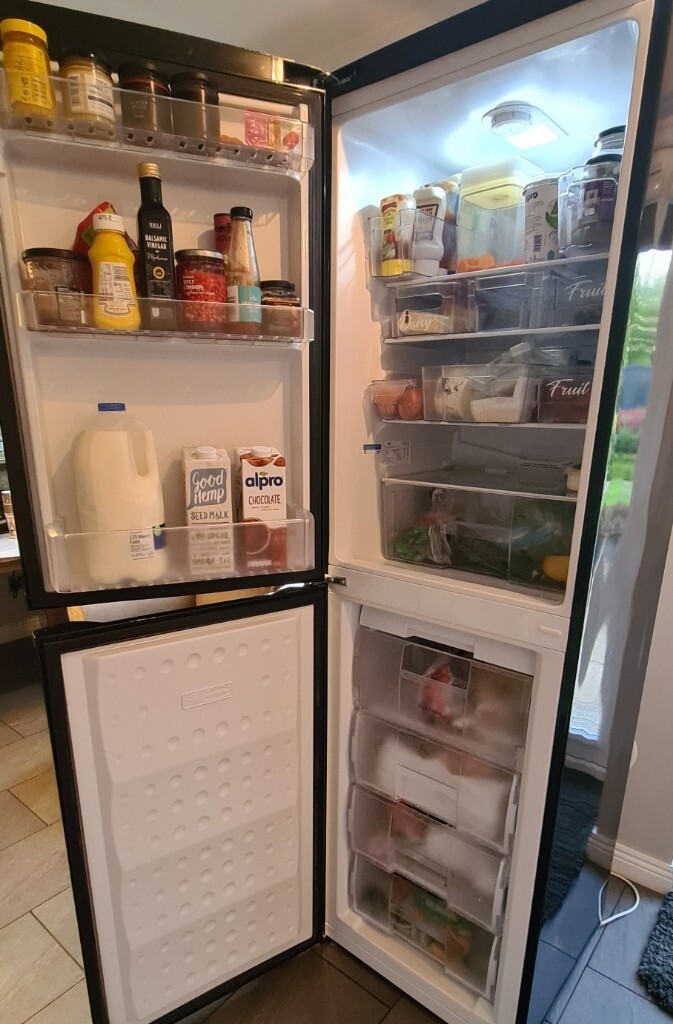 biggest capacity fridge freezer