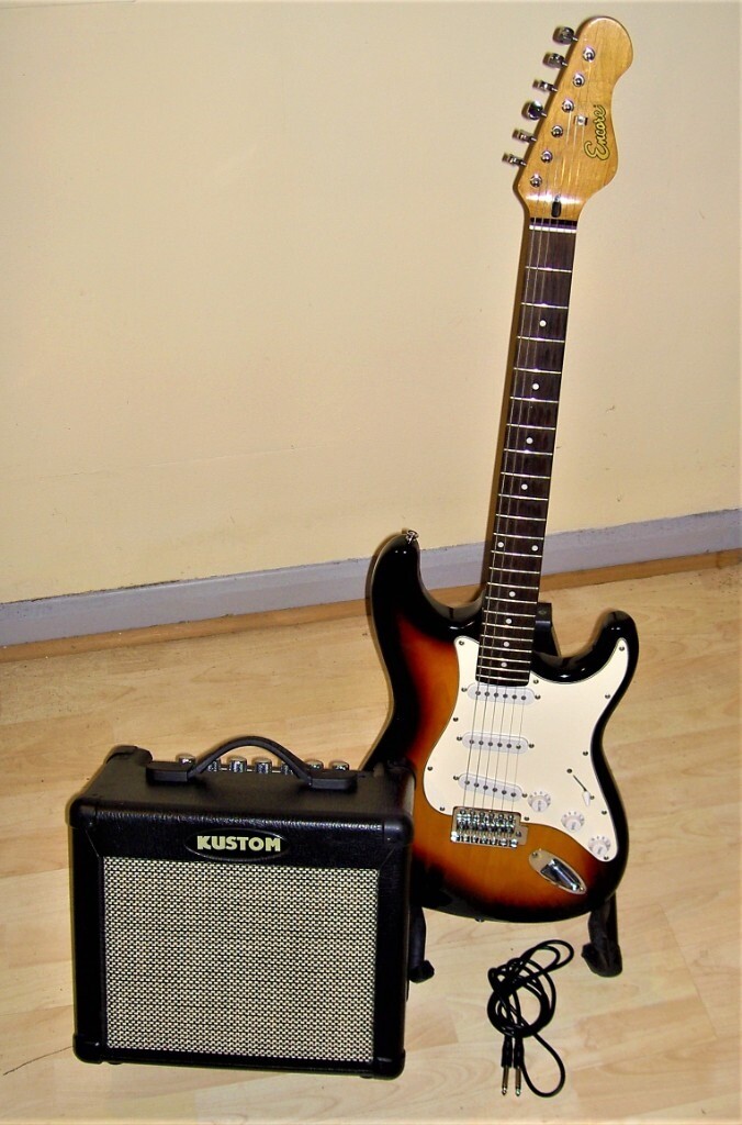 ELECTRIC GUITAR & PRACTICE AMP ENCORE SUNBURST STRATACASTER KUSTOM