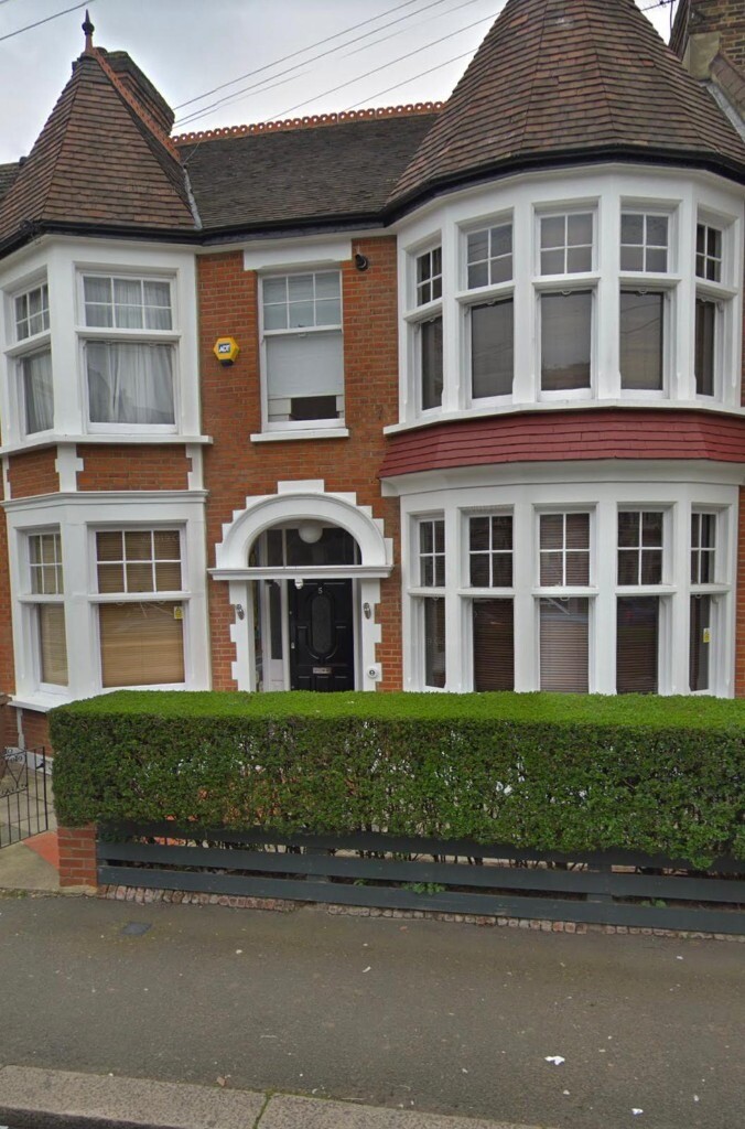 Studio Flat Leyton in Leytonstone, London Gumtree