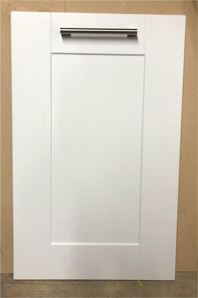 MATT WHITE WREN KITCHEN UNIT DOORS AND DRAWER FRONTS COMPLETE WITH
