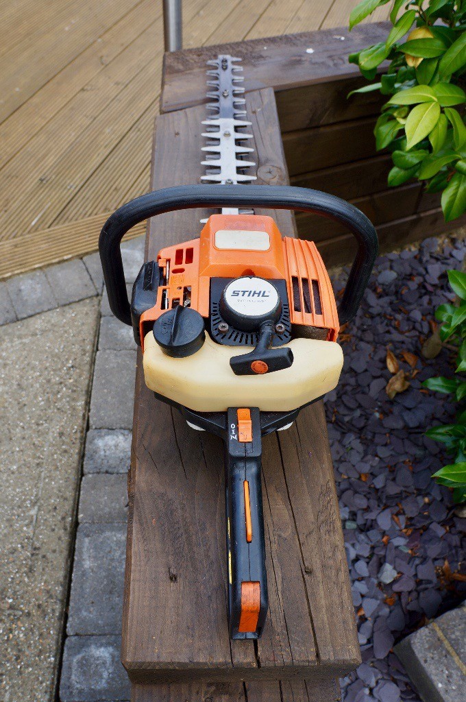 Stihl HS80 Petrol Hedge Trimmer 24'' in Coxheath, Kent Gumtree