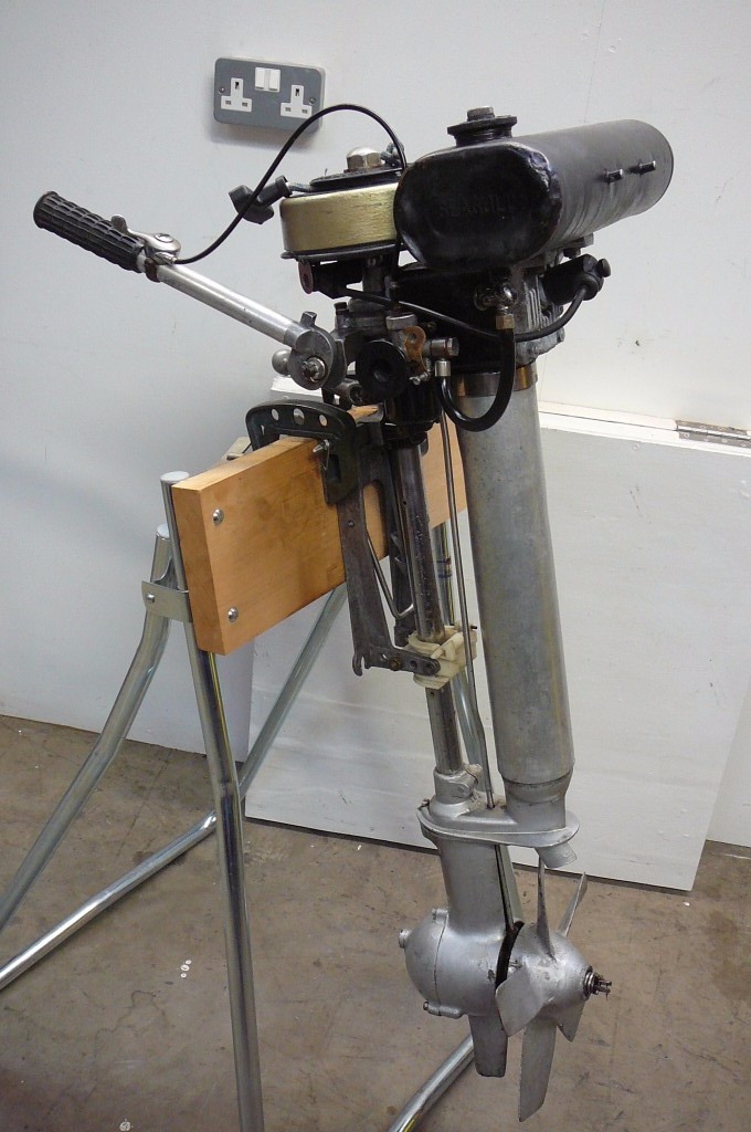 BRITISH SEAGULL SILVER CENTURY PLUS 5hp LONG SHAFT OUTBOARD ENGINE in