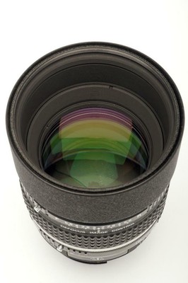 Nikon AF DC-Nikkor 105mm F/2D Defocus Lens