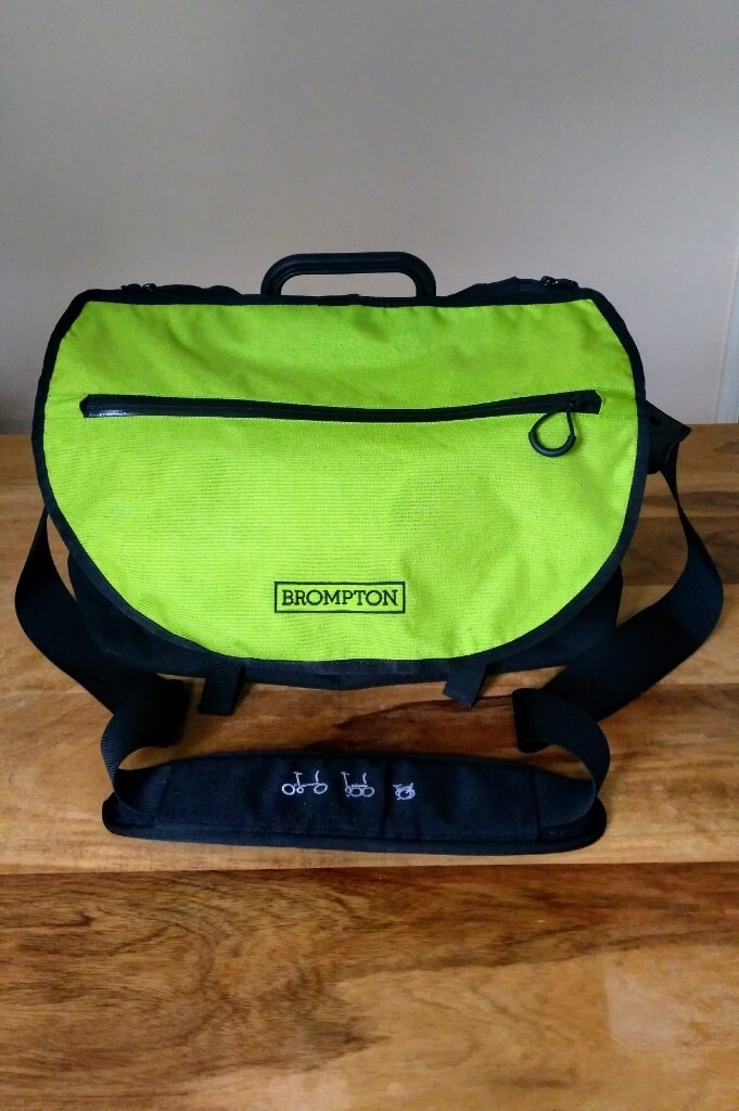 Brompton S Messenger Bag including Frame and Rain Cover in West