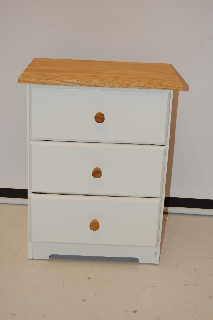 Capri White & Pine Bedroom Furniture 3 Drawer Bedside Unit