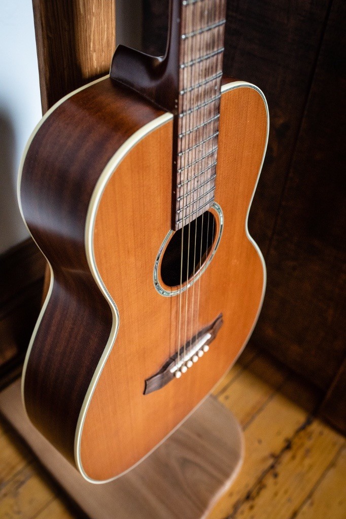 Tanglewood TW73 parlour guitar in Cathcart, Glasgow Gumtree