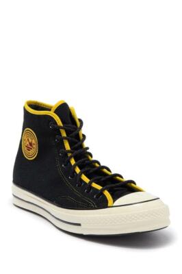 Converse Mountain Club East Village Explorer 70 Fleece Lined Hightops M-5 / W-7