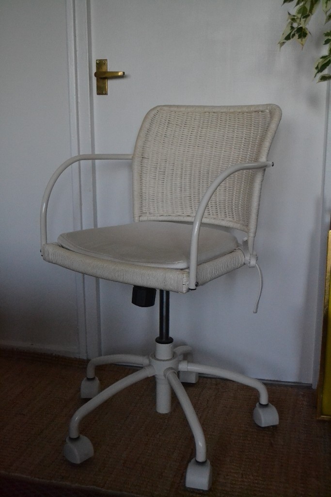 Ikea Gregor Swivel Castor Wheels Desk Chair in Southwark, London