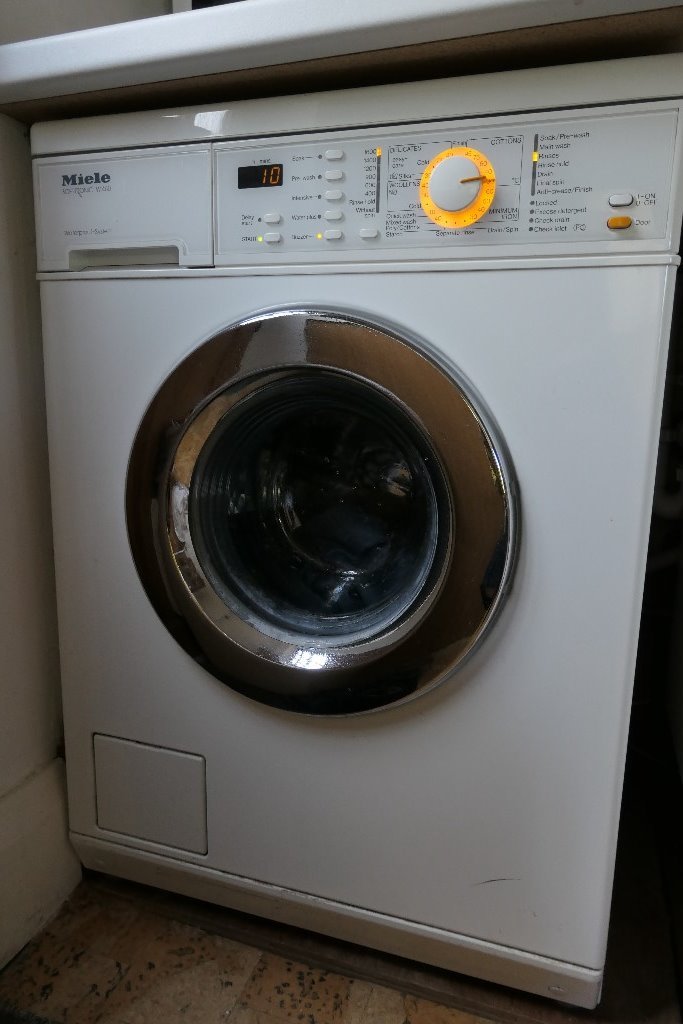 Miele Washing Machine W460 WPS in Ruislip, London Gumtree