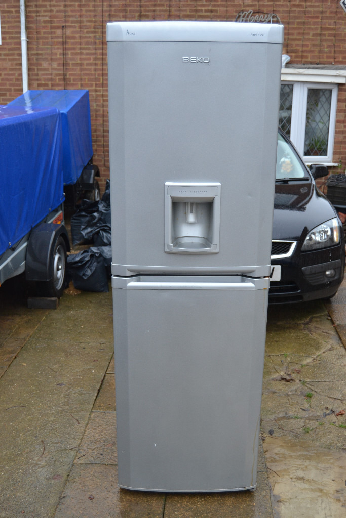 BEKO Fridge Freezer With Water Dispenser Model CDA653F Delivery