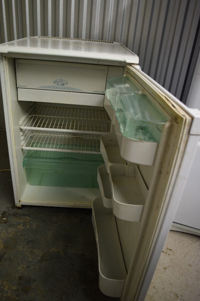 Hotpoint Iced Diamond Undercounter Fridge in Brentford, London Gumtree