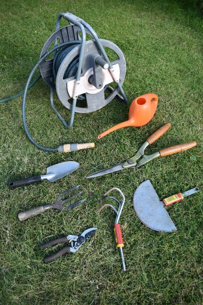 various garden tools for sale in Bracknell, Berkshire Gumtree