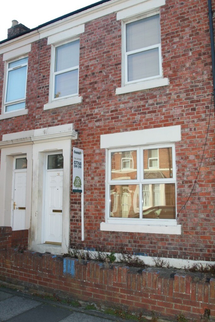 4 BED HOUSE AVAILABLE ALL BILLS INCLUDED. NEWCASTLE UPON TYNE. NO
