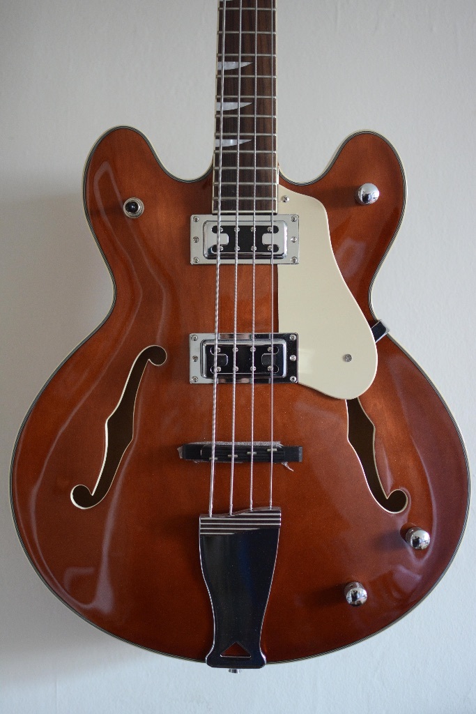 NEW Harley Benton HB60 WB Semi acoustic bass (short scale) in St