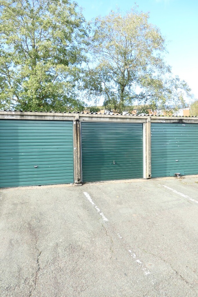 Garage for rent in Telford, Shropshire Gumtree