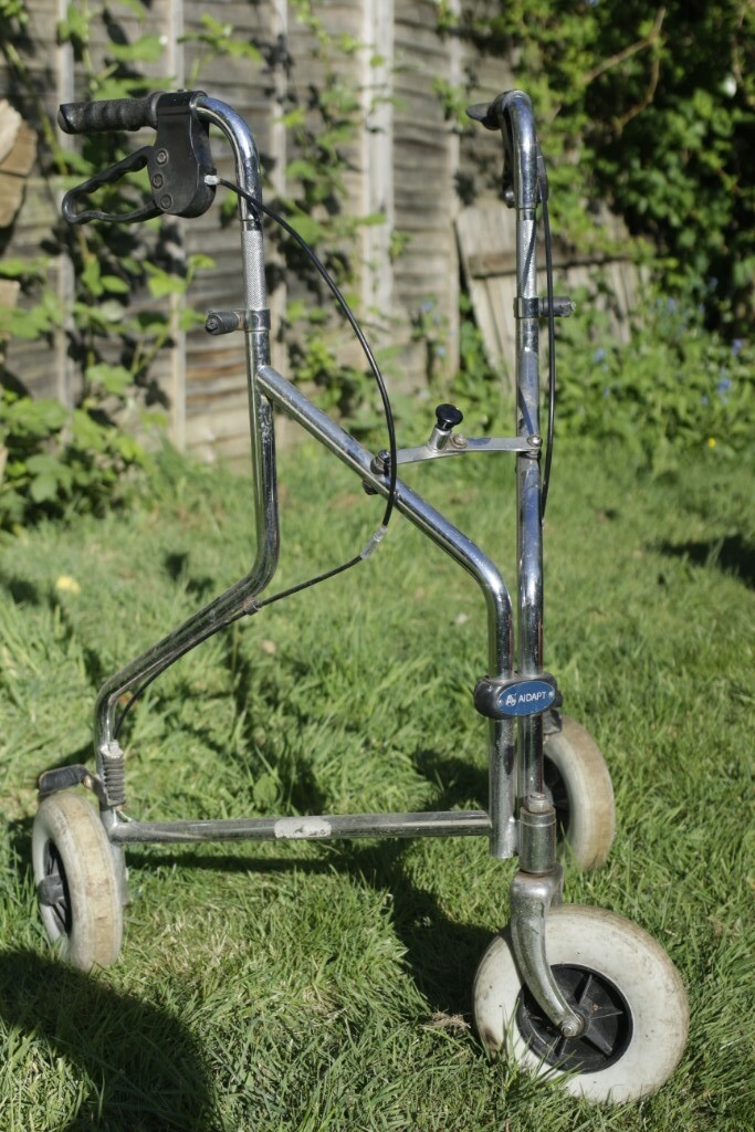 *FREE* ZIMMER/ WALKING FRAME in Erdington, West Midlands Gumtree