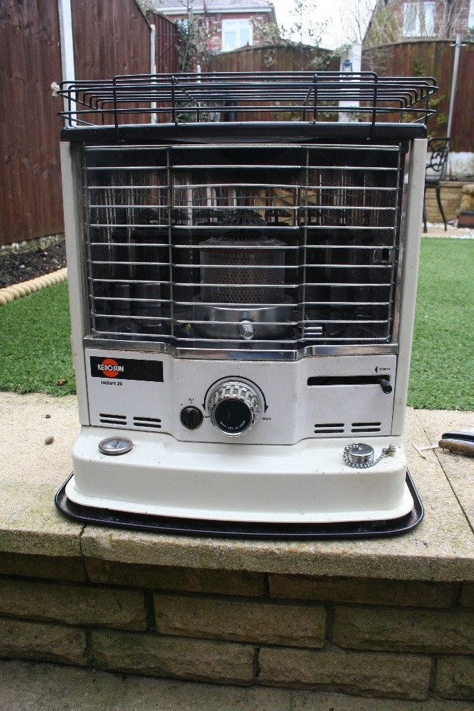 Paraffin / Kerosene heater, Garage/ heater in St Helens
