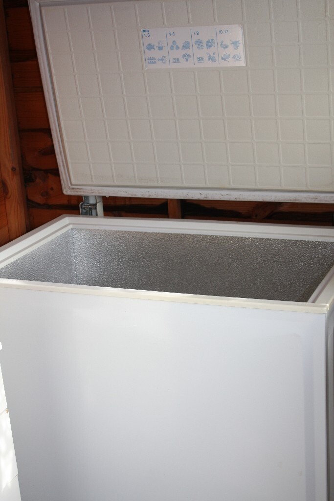 Iceland Chest Freezer for sale in Porthcawl, Bridgend Gumtree