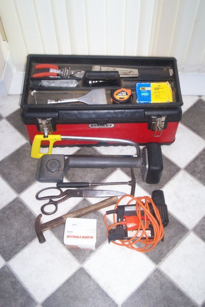 FULL SET OF PROFESSIONAL CARPET FITTER'S TOOLS in West Calder, West Lothian Gumtree