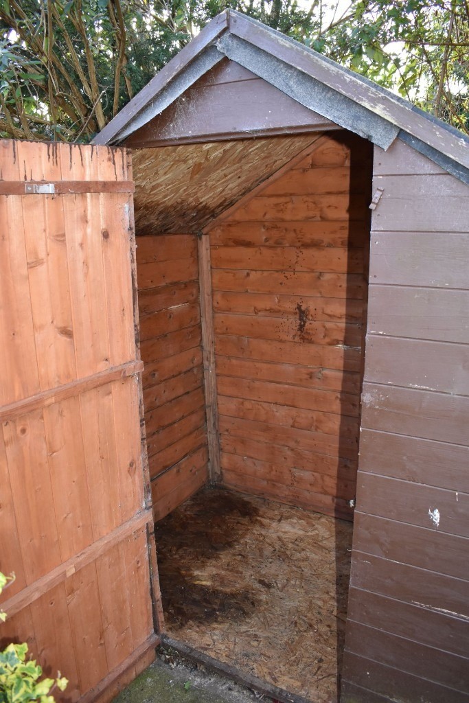garden shed wooden 6x4 in shirebrook, nottinghamshire