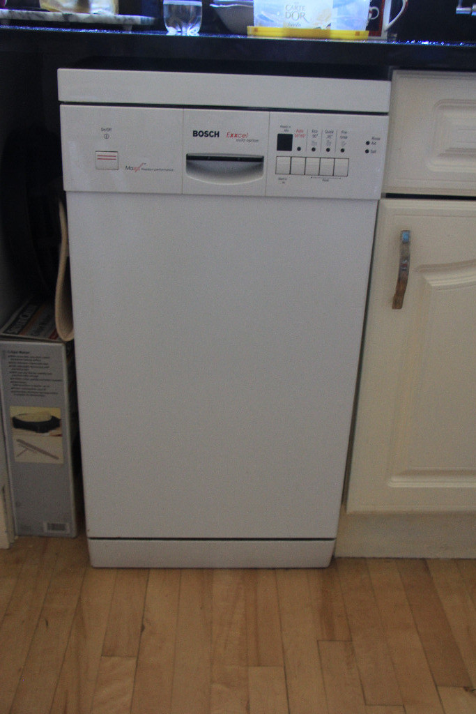 Bosch Exxel Half Size Dishwasher In Stroud Gloucestershire
