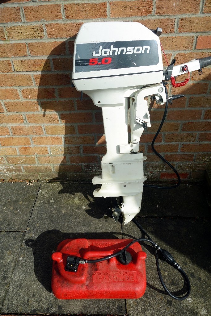 JOHNSON 5HP OUTBOARD MOTOR 2 stroke LONG SHAFT in Moodiesburn