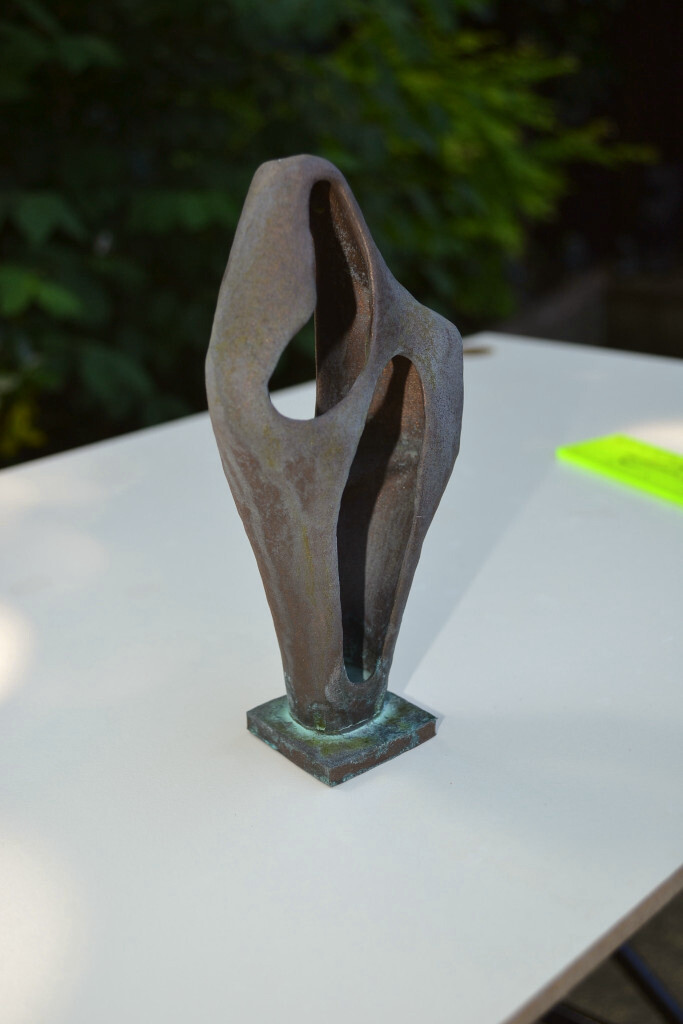 Abstract shape sculpture faux bronze statue/ sculpture in Holbeach