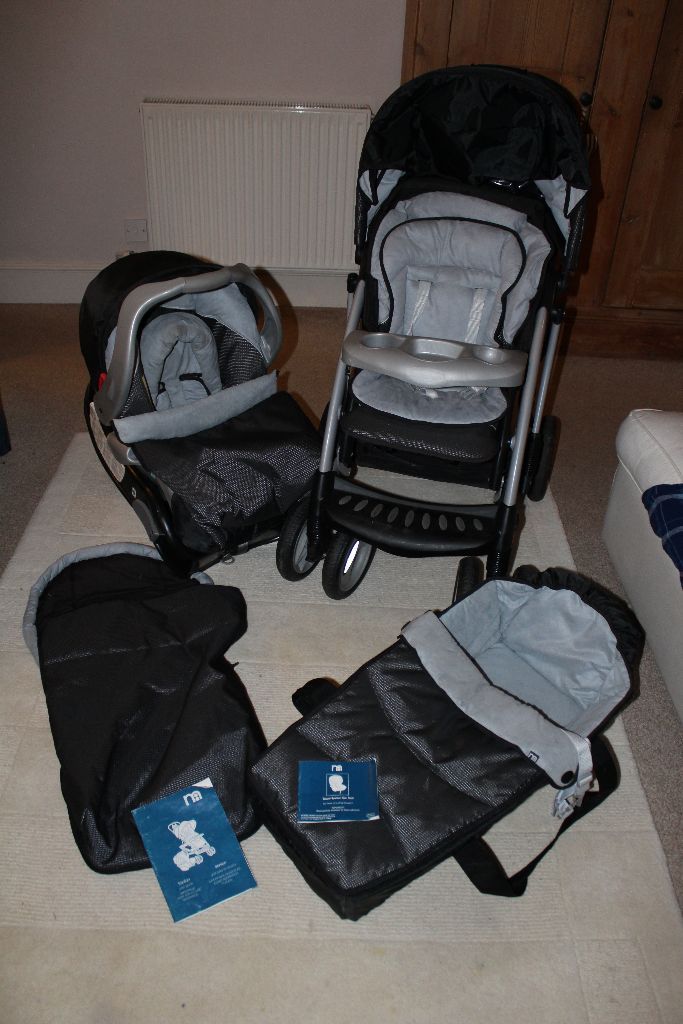 Mothercare Trenton Deluxe Travel System Pram/pushchair/carrycot/car