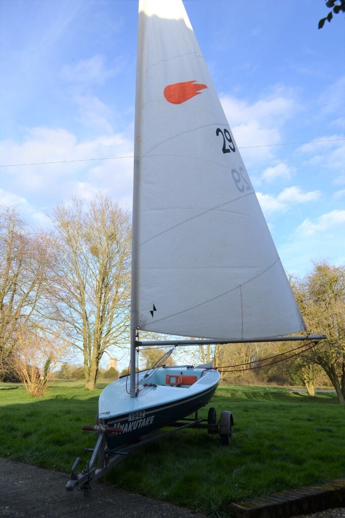 Comet Single Hander Sailing Dinghy with Combi Road Trailer in Norwich